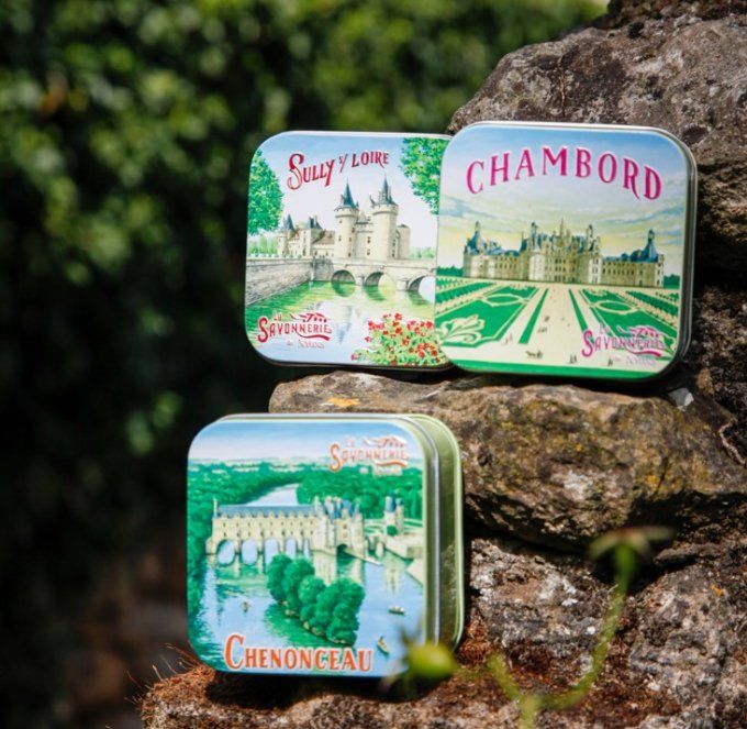 Savon 100g boîte métal Château de Chambord